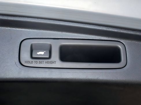 Certified 2025 Honda CR-V EX-L image 10