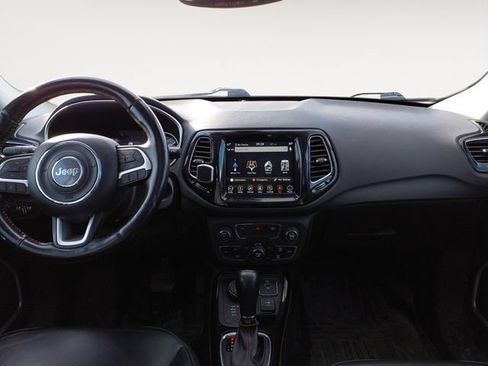 Used 2019 Jeep Compass Limited AWD/4WD image 10
