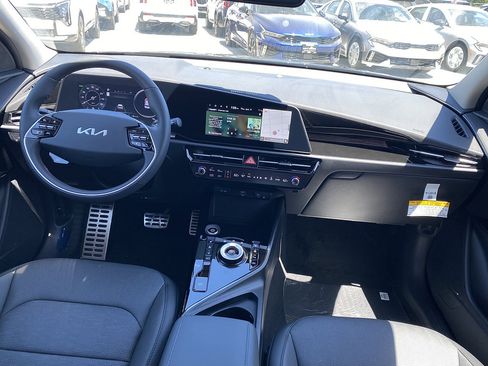 New 2026 Kia Niro Wave FWD image 24
