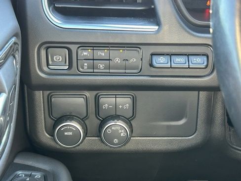 Used 2022 Chevrolet Tahoe Premier image 21