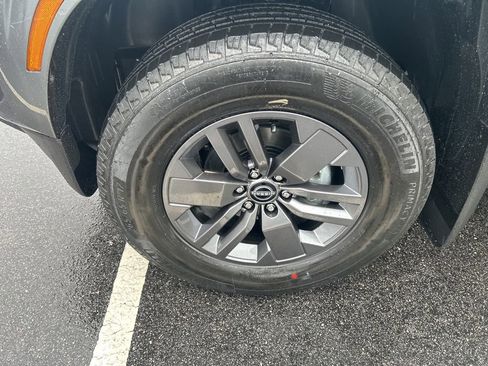 New 2026 Nissan Frontier SV RWD image 9