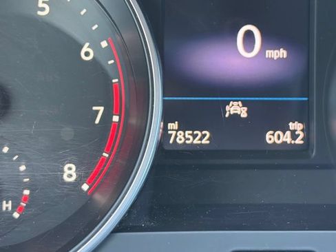 Used 2021 Volkswagen Tiguan SE R-Line FWD image 9