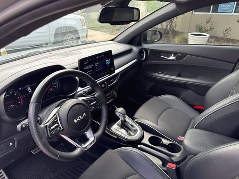 Used 2023 Kia Forte GT-Line FWD image 28