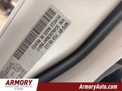 Used 2022 Jeep Compass Limited image 43