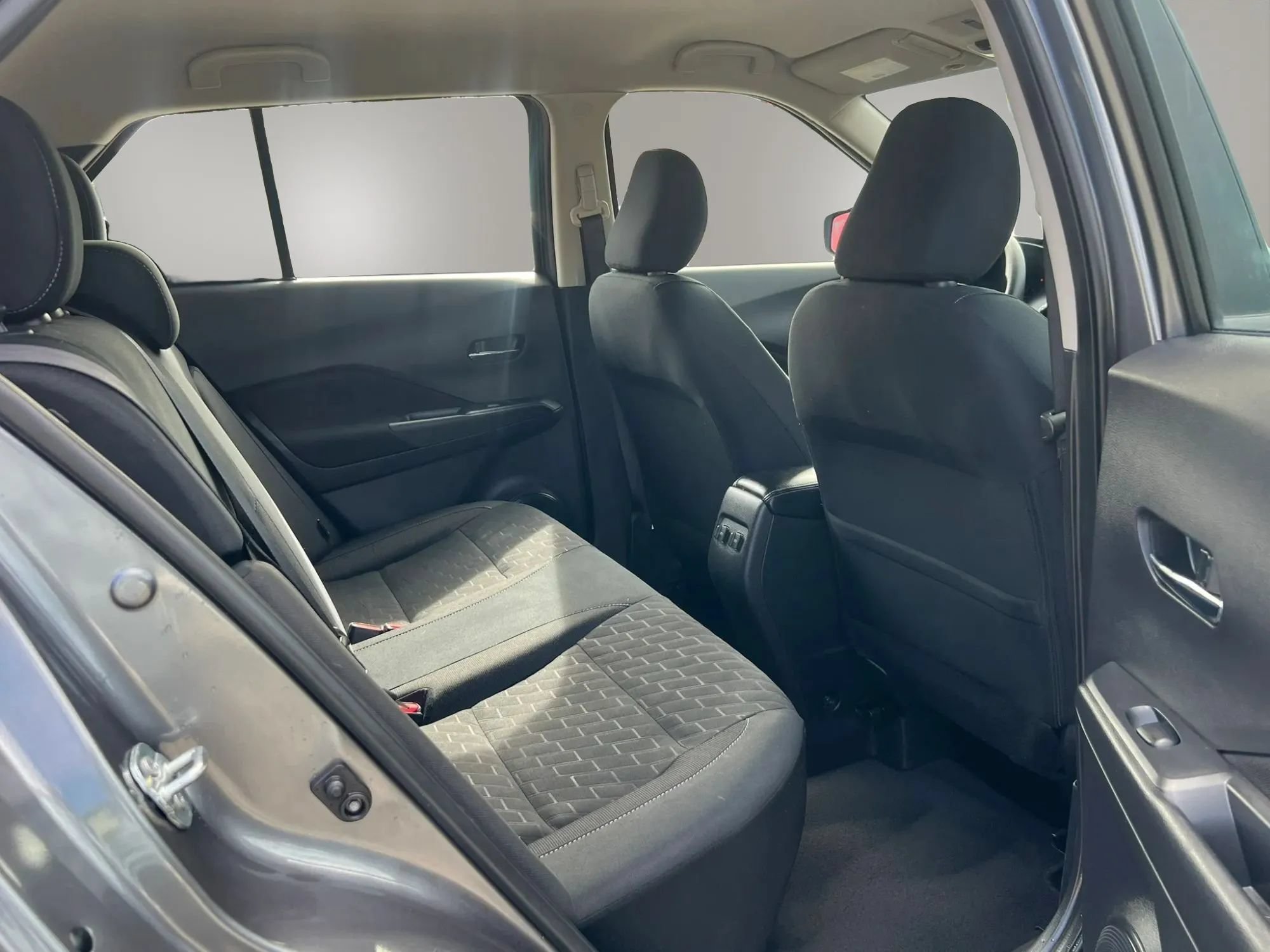 Used 2024 Nissan Kicks SV w/ Exterior Package FWD image 29