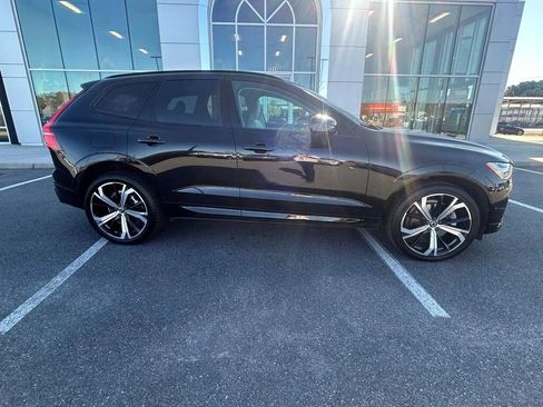 Used 2023 Volvo XC60 B6 Ultimate w/ Protection Package Premier AWD/4WD image 2
