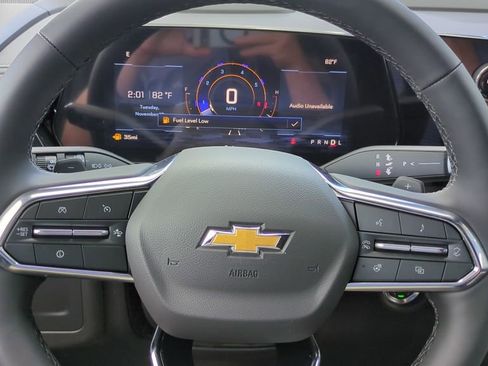 New 2026 Chevrolet Suburban Premier RWD image 20