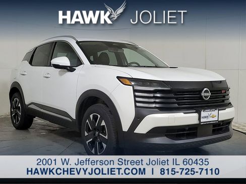 Used 2025 Nissan Kicks SR w/ Interior Electronics Package image 1