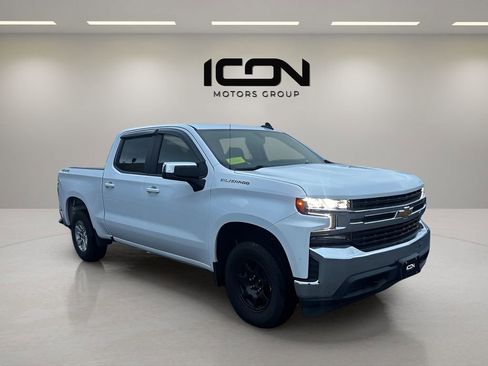 Used 2019 Chevrolet Silverado 1500 LT w/ Remote Start Package image 6