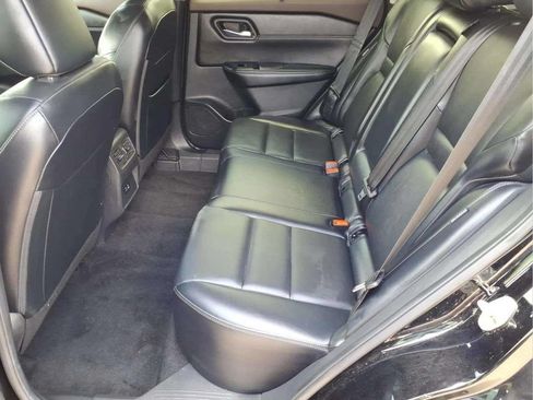 Used 2023 Nissan Rogue SV w/ SV Premium B Package FWD image 13