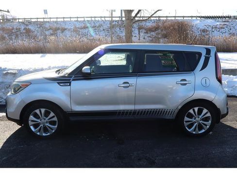 Used 2016 Kia Soul + w/ Primo Package image 4