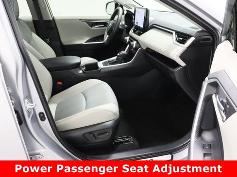 Used 2024 Toyota RAV4 Limited image 41