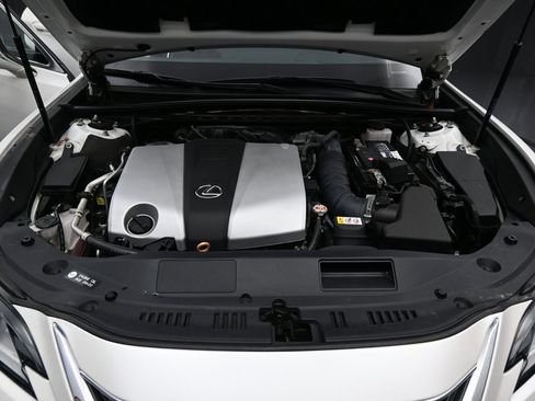 Used 2020 Lexus ES 350 w/ Premium Package image 41