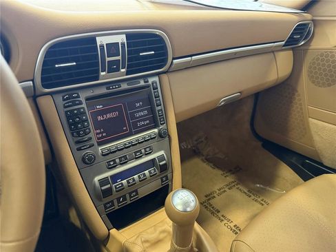 Used 2006 Porsche 911 Carrera S RWD image 17