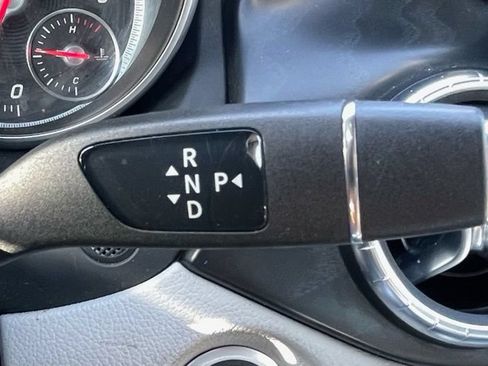 Used 2018 Mercedes-Benz CLA 250 image 19