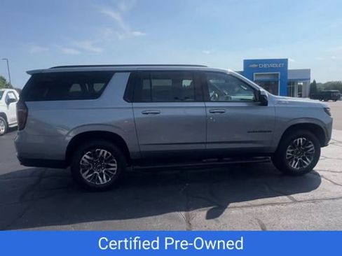 Certified 2025 Chevrolet Suburban Z71 AWD/4WD image 9