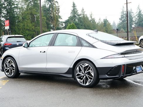 Certified 2025 Hyundai Ioniq 6 SEL image 9