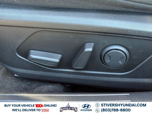 New 2026 Hyundai Elantra Limited image 29