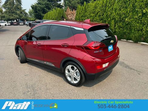 Used 2018 Chevrolet Bolt LT FWD image 10