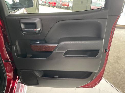 Used 2018 GMC Sierra 1500 SLT image 25