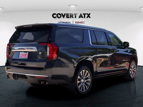 Used 2022 GMC Yukon XL Denali w/ Max Trailering Package AWD/4WD image 7