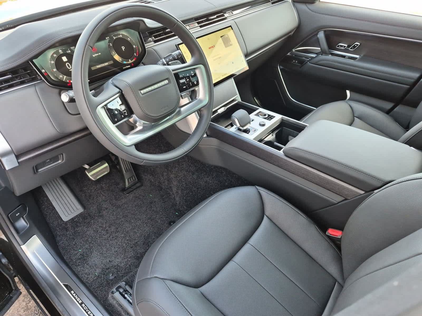 New 2027 Land Rover Range Rover SE AWD/4WD image 2
