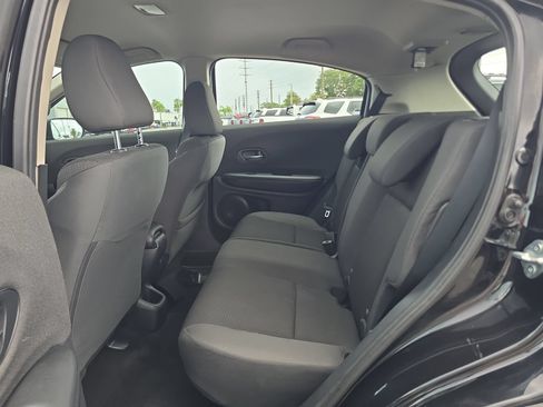 Used 2022 Honda HR-V LX image 13