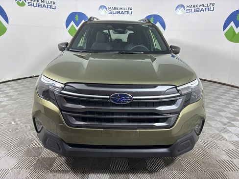 Certified 2025 Subaru Forester Premium image 2