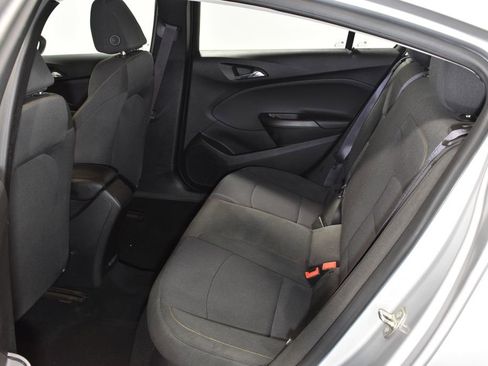 Used 2017 Chevrolet Cruze LS image 24