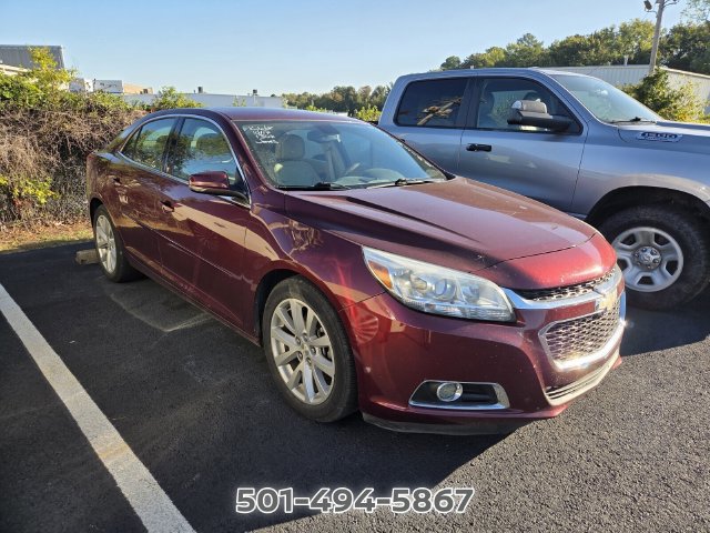 Used 2015 Chevrolet Malibu LT w/ Leather Package FWD image 3