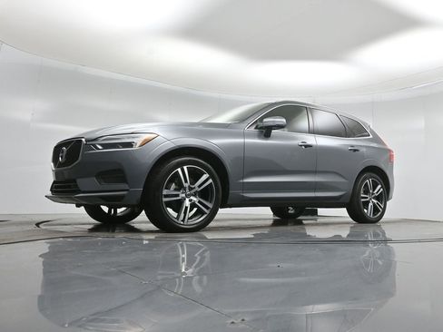 Used 2020 Volvo XC60 T5 Momentum w/ Protection Package Premier image 49
