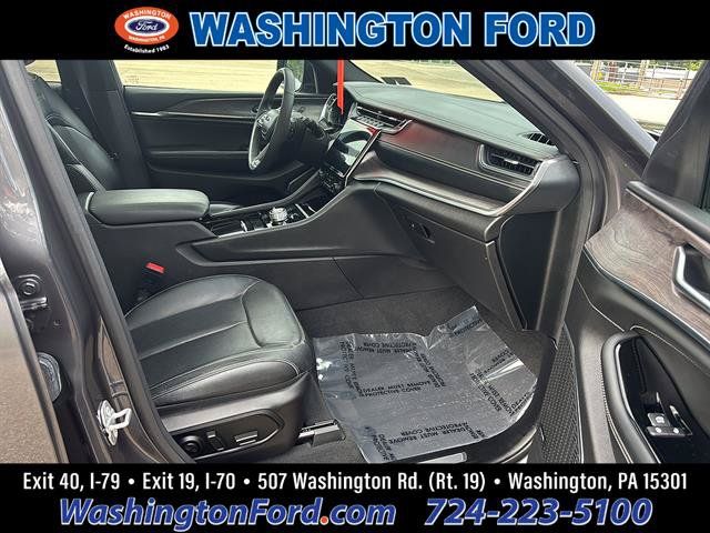 Used 2023 Jeep Grand Cherokee L Overland AWD/4WD image 20