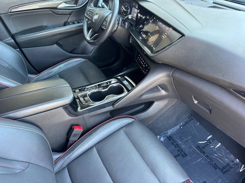 Used 2022 Buick Envision Essence w/ Sport Touring Package FWD image 17