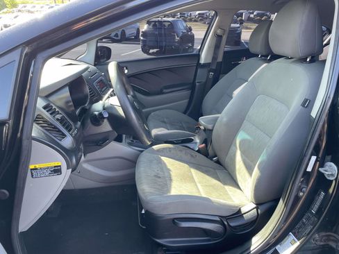Used 2016 Kia Forte LX FWD image 17