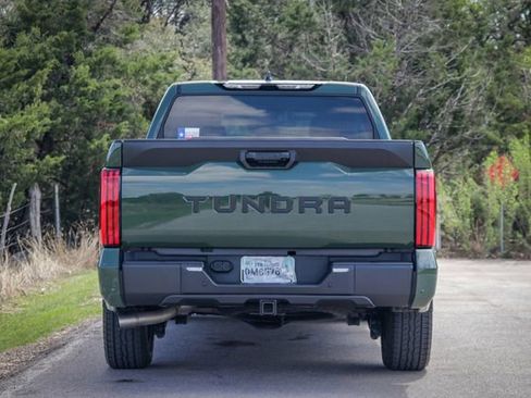 Used 2022 Toyota Tundra SR5 w/ Convenience Package RWD image 6