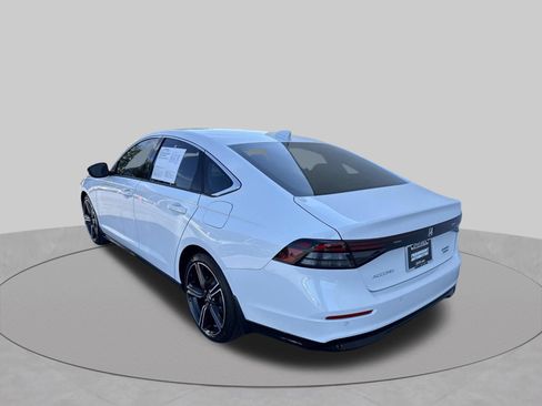 Used 2026 Honda Accord Touring image 6