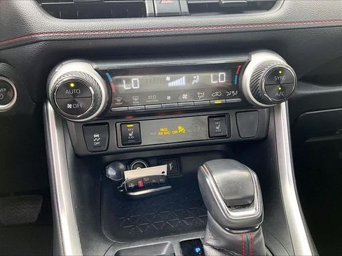 Used 2023 Toyota RAV4 SE AWD/4WD image 26