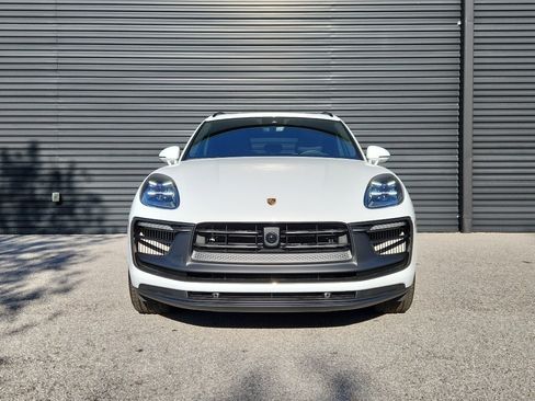 New 2026 Porsche Macan GTS image 10