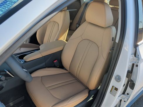 New 2026 Hyundai Sonata Limited image 30