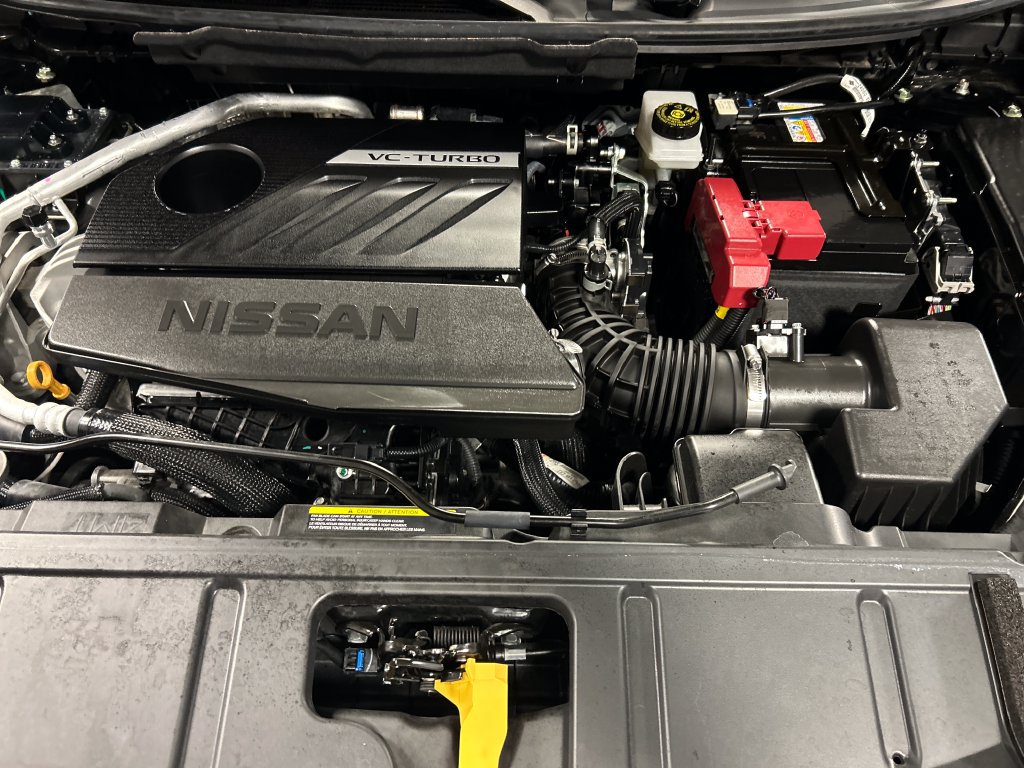 Used 2025 Nissan Rogue SL w/ Tech Package AWD/4WD image 25
