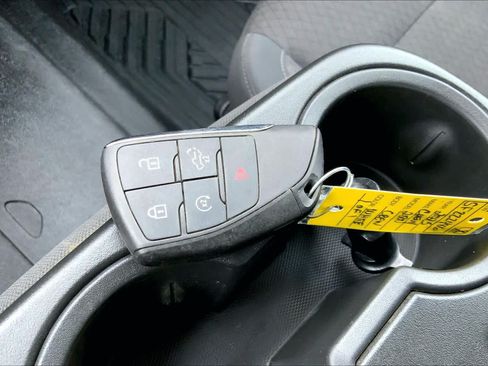 Used 2025 Chevrolet Silverado 2500 LT AWD/4WD image 29