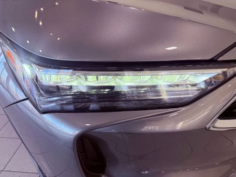 Used 2023 Acura MDX SH-AWD w/ Advance Package image 23