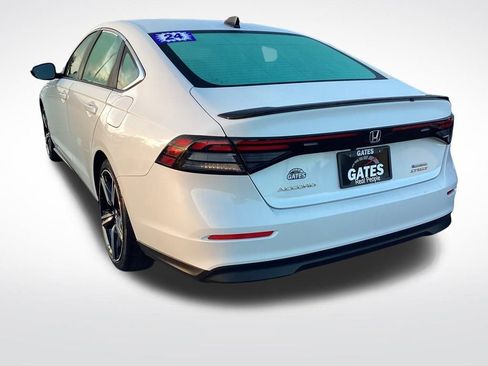 Used 2024 Honda Accord Sport image 10