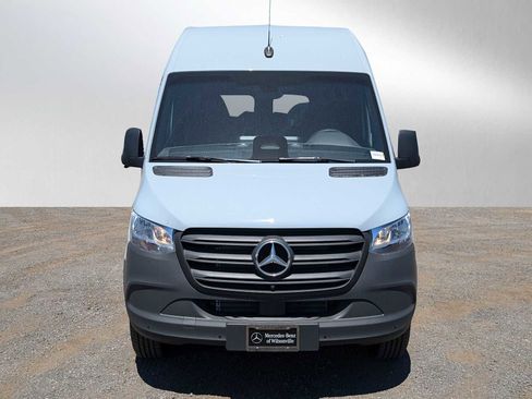 New 2025 Mercedes-Benz Sprinter 2500 image 8