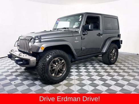 Used 2016 Jeep Wrangler Sahara AWD/4WD image 3