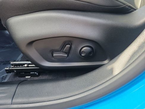 Certified 2025 Jeep Compass Limited image 12