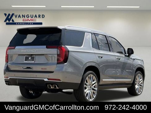 New 2026 GMC Yukon Denali w/ Denali Reserve Package AWD/4WD image 3