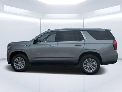 Used 2024 GMC Yukon SLE w/ Gmc Pro Safety Plus Package image 6