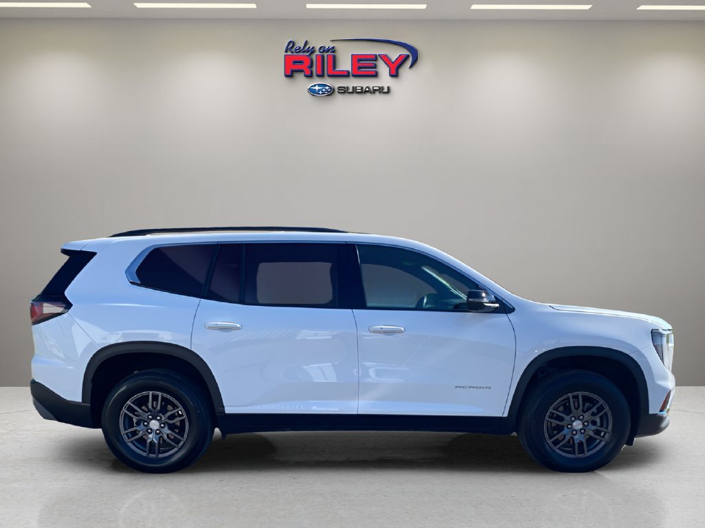 Used 2025 GMC Acadia Elevation FWD image 5