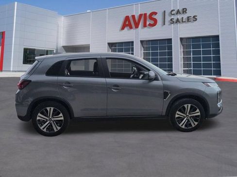 Used 2025 Mitsubishi Outlander Sport SE AWD/4WD image 5